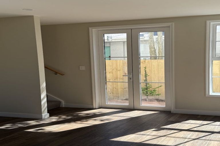 Photo of property in 44 Cleveland Street, Edgeware, Christchurch, 8013