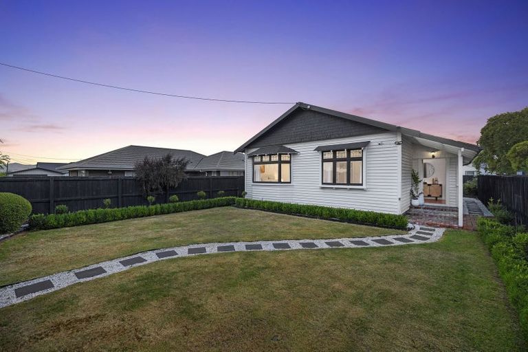 Photo of property in 22 Tower Street, Hornby, Christchurch, 8042