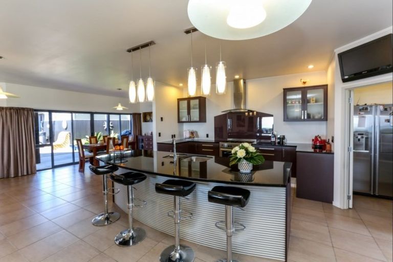 Photo of property in 166 Wairau Road, Kaitake, New Plymouth, 4374