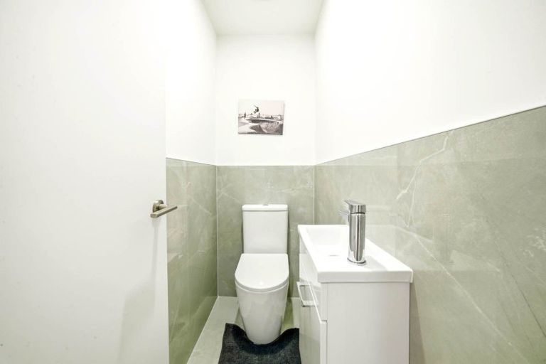 Photo of property in 32 Bight Road, Long Bay, Auckland, 0630