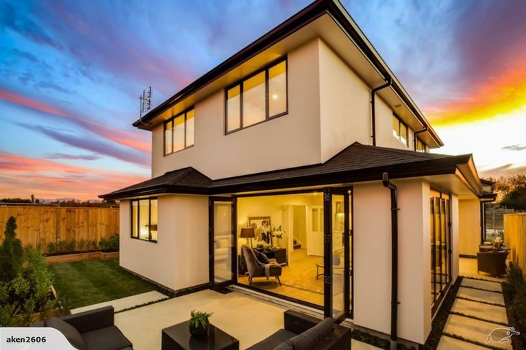 Photo of property in 14 Makete Crescent, Hobsonville, Auckland, 0618