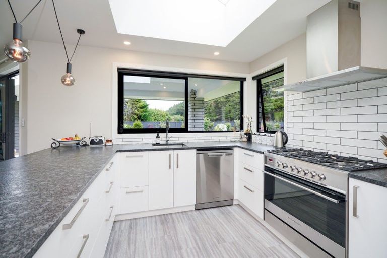 Photo of property in 32 Lumsden Drive, Waikiwi, Invercargill, 9810