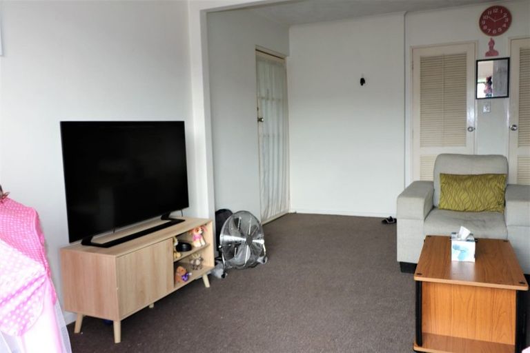 Photo of property in 8/11 Trafalgar Street, Johnsonville, Wellington, 6037