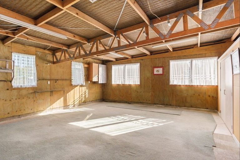 Photo of property in 2 Brighton Road, Kensington, Whangarei, 0112