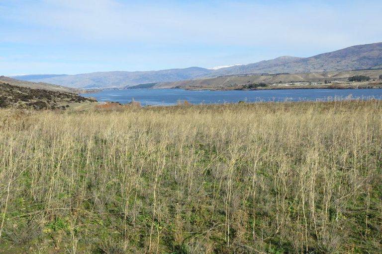 Photo of property in 38 Lakefront Terrace, Northburn, Cromwell, 9383