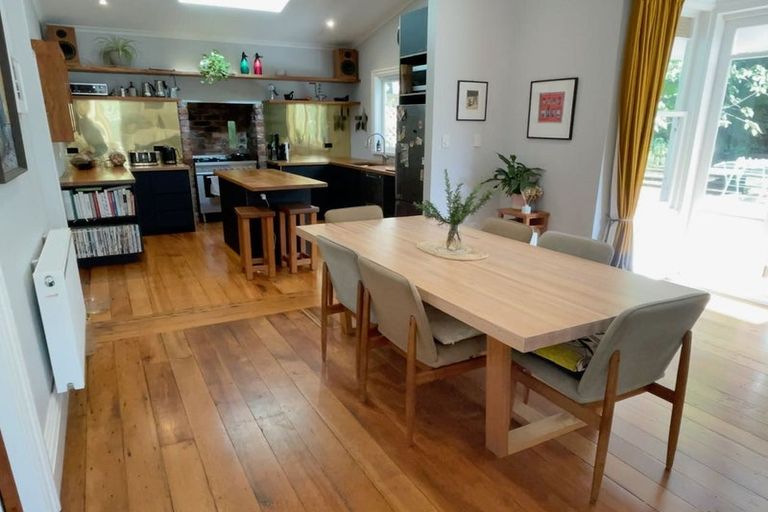 Photo of property in 146 Upland Road, Kelburn, Wellington, 6012