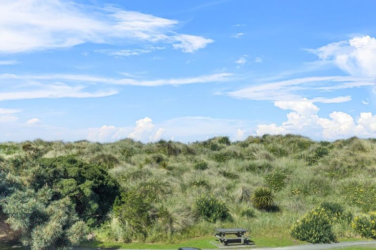 Photo of property in 163a Marine Parade, New Brighton, Christchurch, 8083