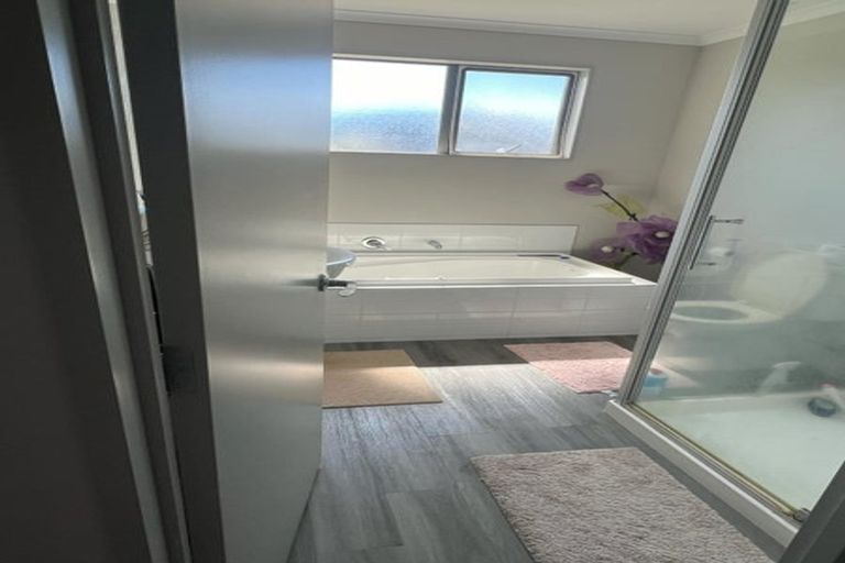 Photo of property in 16 Te Rama Place, Wainoni, Christchurch, 8061