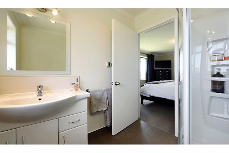 Photo of property in 33 Somerset Terrace, Stoke, Nelson, 7011