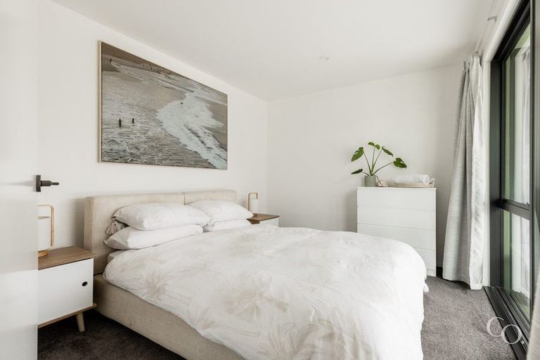 Photo of property in 56 Karewa Parade, Papamoa Beach, Papamoa, 3118