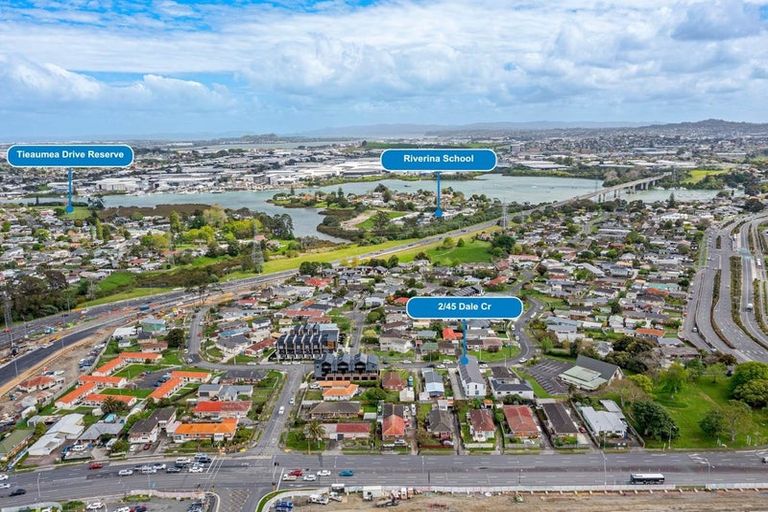 Photo of property in 1/45 Dale Crescent, Pakuranga, Auckland, 2010