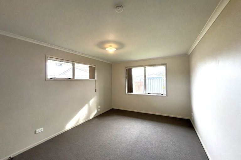 Photo of property in 17f Meeanee Road, Taradale, Napier, 4112