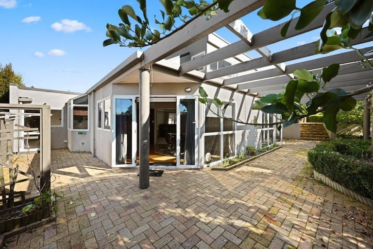 Photo of property in 3 Munro Place, Flagstaff, Hamilton, 3210