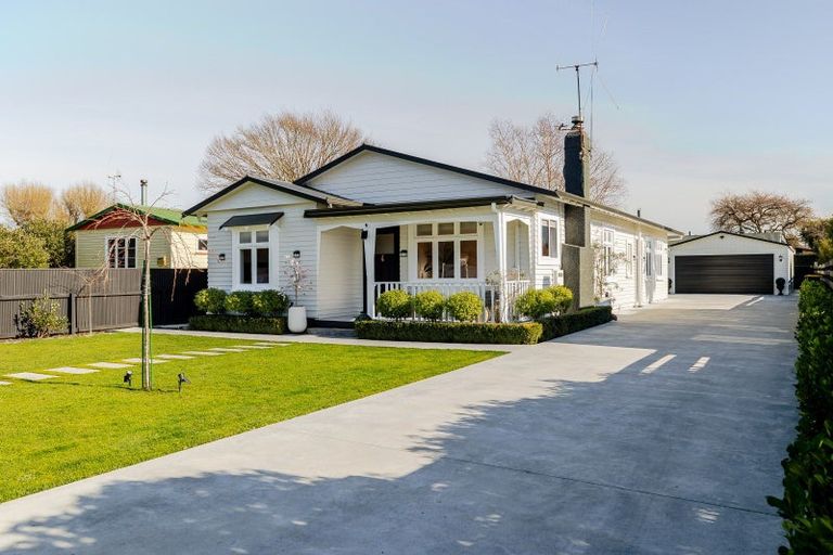 Photo of property in 10 Huxley Street, Pahiatua, 4910