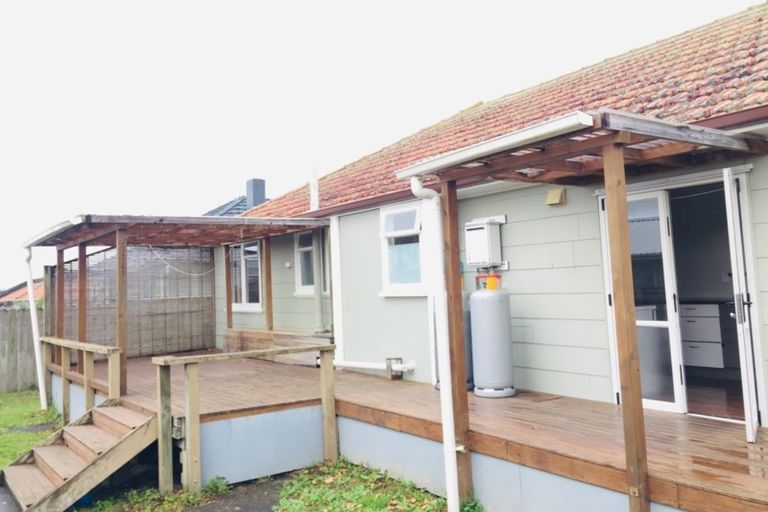 Photo of property in 99 Porchester Road, Papakura, 2110