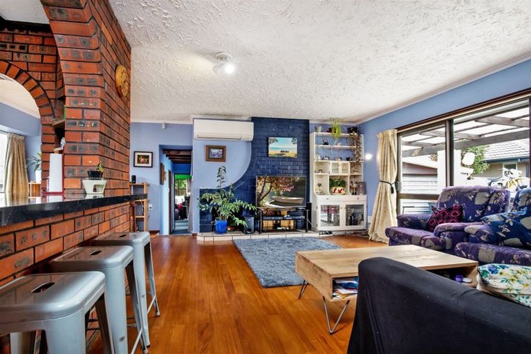 Photo of property in 33 Banbury Street, Burnside, Christchurch, 8053