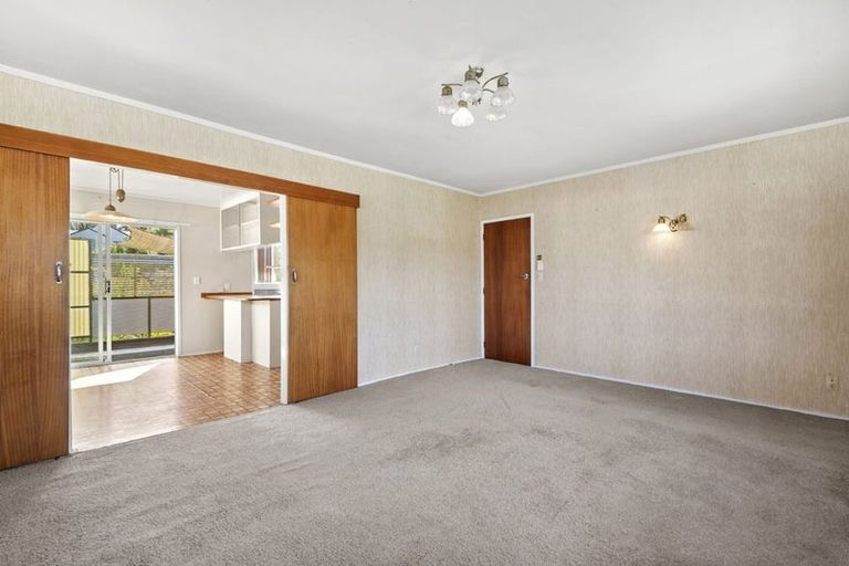 Photo of property in 6 Bellcroft Place, Belmont, Auckland, 0622