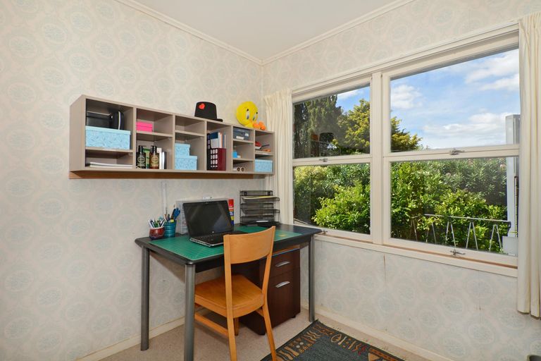 Photo of property in 6 Paratai Crescent, Woodhill, Whangarei, 0110