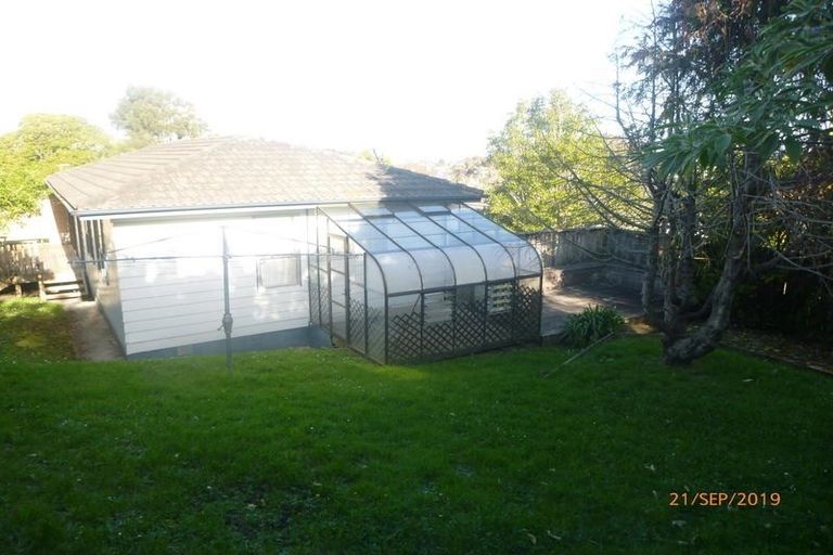 Photo of property in 7 Kemp Road, Massey, Auckland, 0614