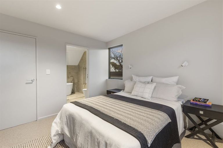 Photo of property in 29b Tonbridge Street, Merivale, Christchurch, 8014