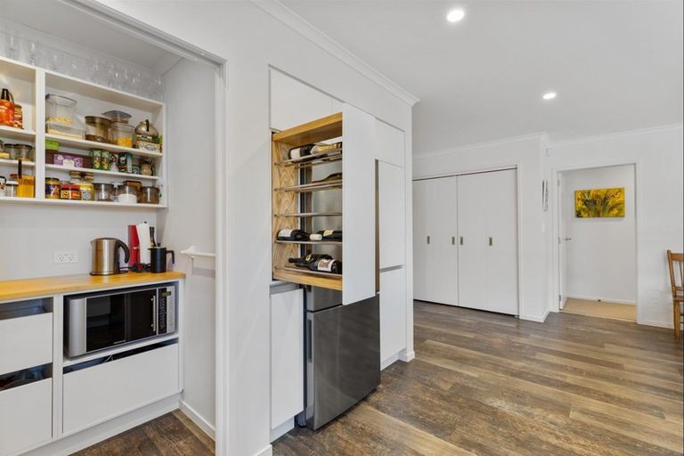 Photo of property in 104 Coast Boulevard, Papamoa Beach, Papamoa, 3118