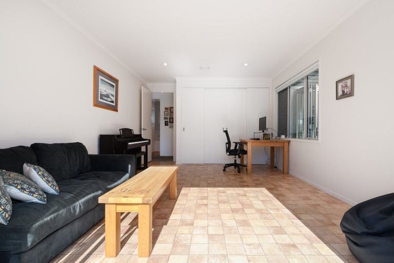 Photo of property in 15 Pinasta Place, Oropi, Tauranga, 3173