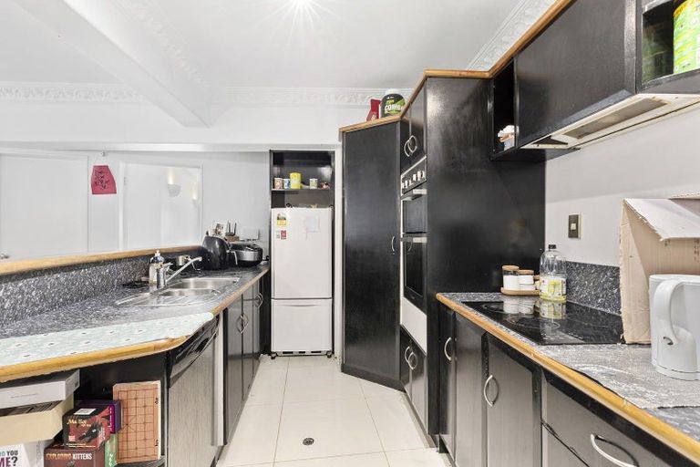 Photo of property in 22/60 Courtenay Place, Te Aro, Wellington, 6011