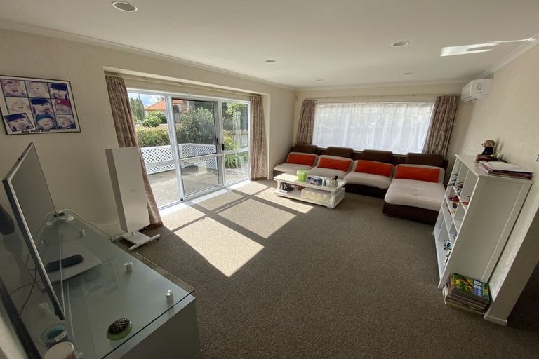 Photo of property in 32 Cantora Avenue, Northpark, Auckland, 2013