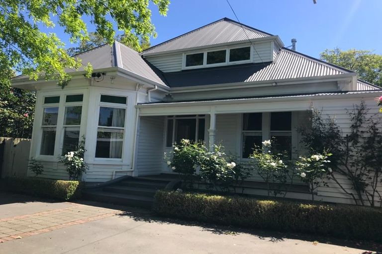 Photo of property in 67 Garden Road, Merivale, Christchurch, 8014