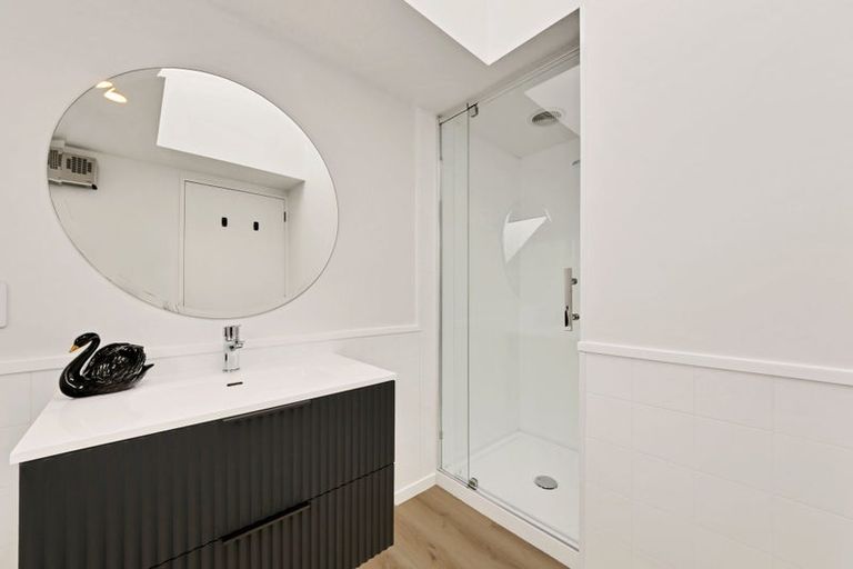 Photo of property in 9 Clyde Road, Upper Riccarton, Christchurch, 8041