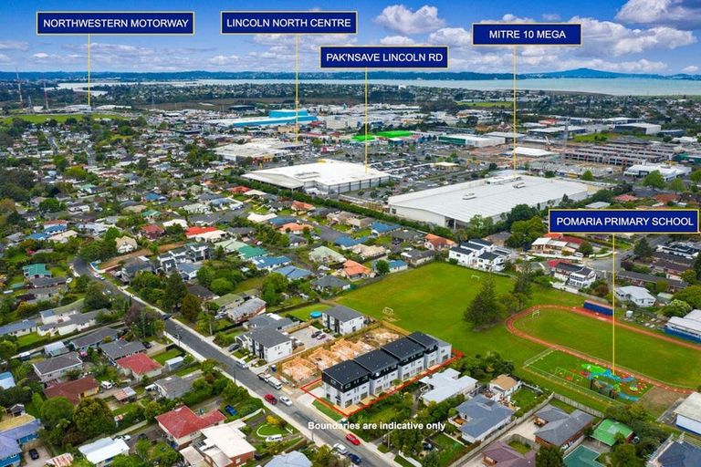 Photo of property in 3/19 Kingdale Road, Henderson, Auckland, 0610