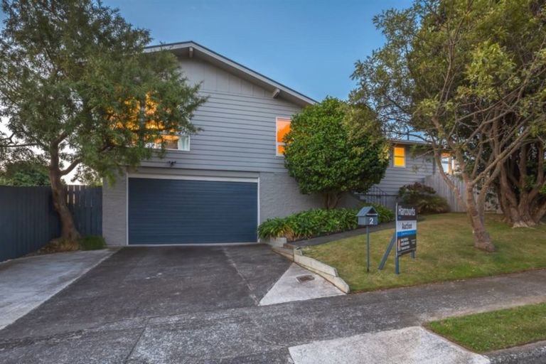 Photo of property in 2 Ayr Place, Papakowhai, Porirua, 5024