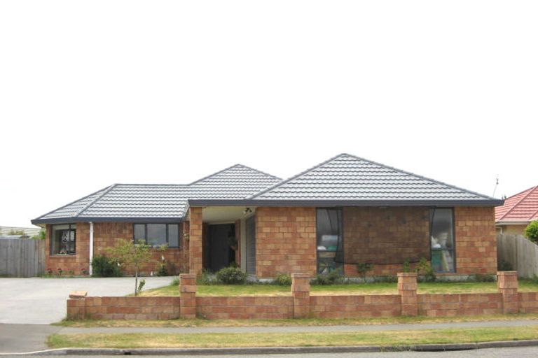 Photo of property in 21 Forest Drive, Parklands, Christchurch, 8083