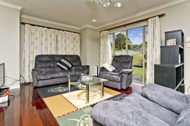 Photo of property in 15 Hobson Heights Road, Lucas Heights, Auckland, 0632