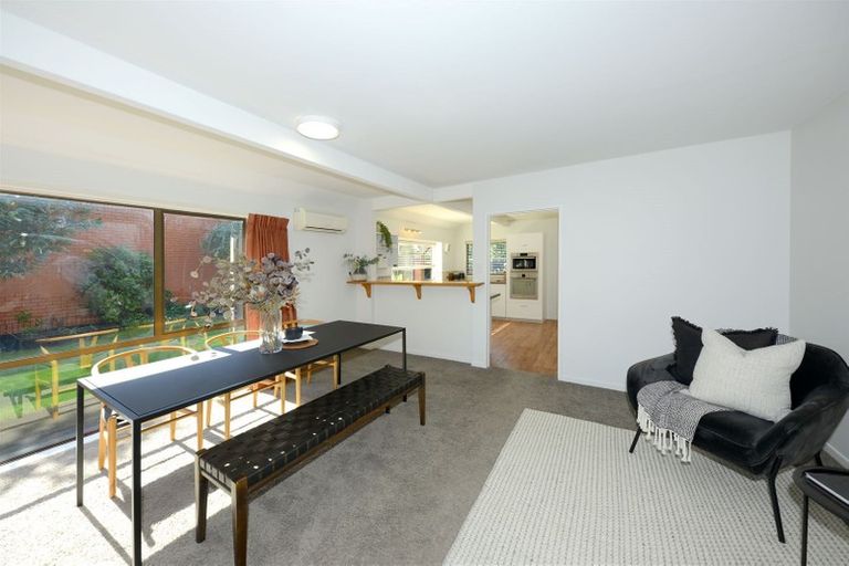 Photo of property in 1/10 Glenburn Place, Avonhead, Christchurch, 8042