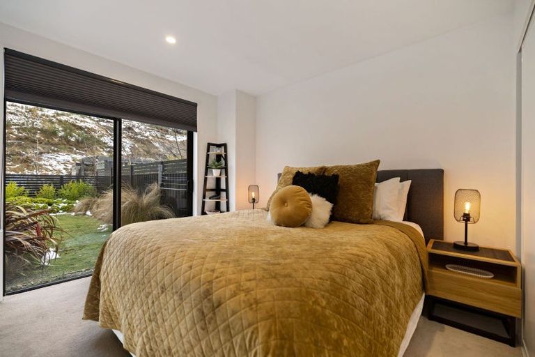 Photo of property in 5 Phoenix Lane, Arthurs Point, Queenstown, 9371