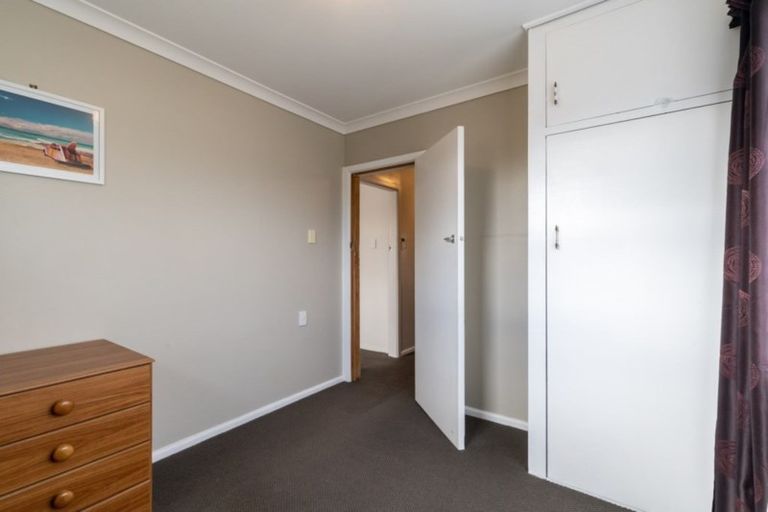 Photo of property in 17 Tirangi Street, Hei Hei, Christchurch, 8042