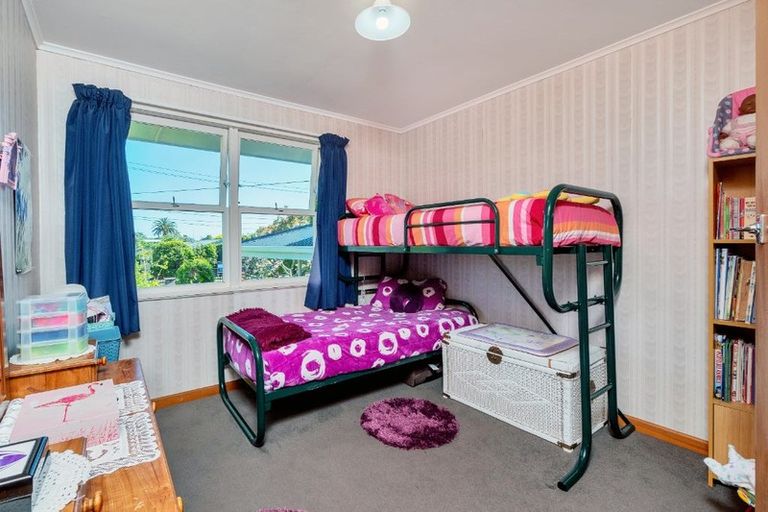 Photo of property in 69 Willis Road, Papakura, 2110