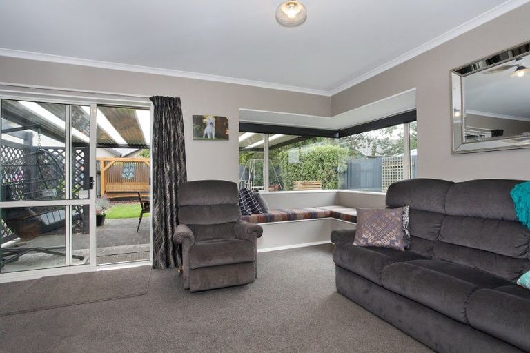 Photo of property in 3 Vista Drive, Feilding, 4702