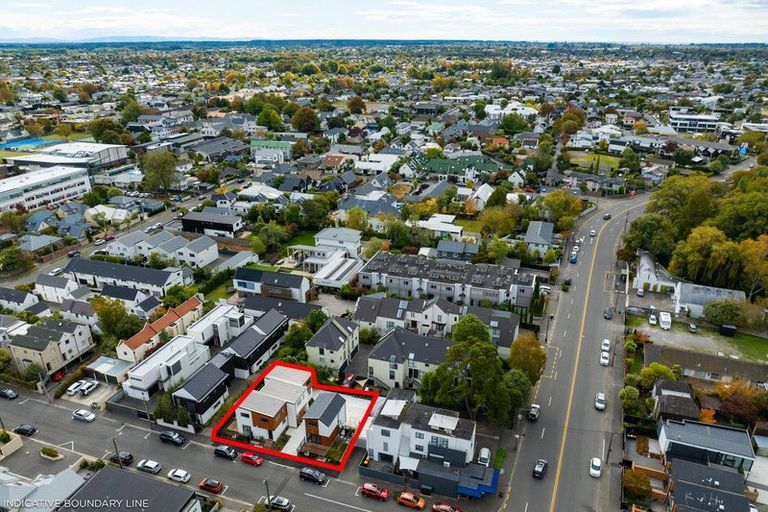 Photo of property in 10 Exeter Street, Lyttelton, 8082