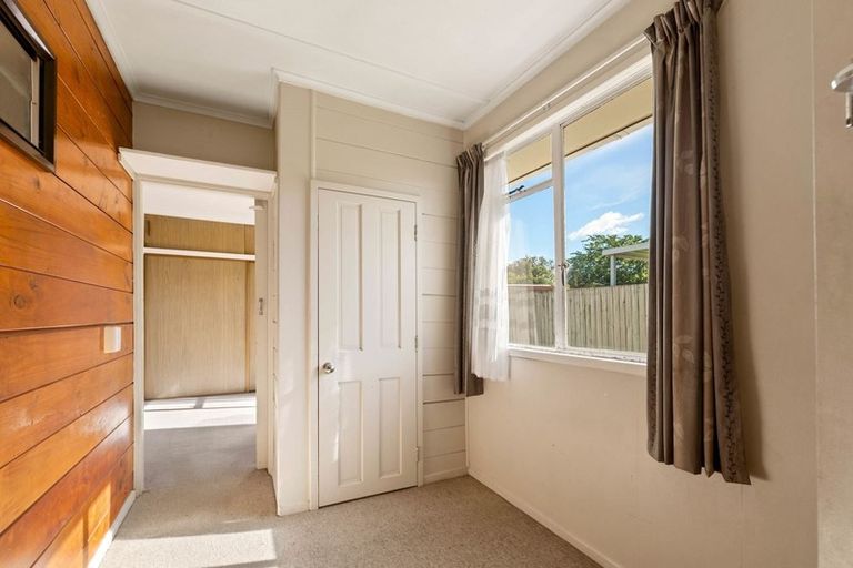 Photo of property in 9b Kawaha Point Road, Fairy Springs, Rotorua, 3015