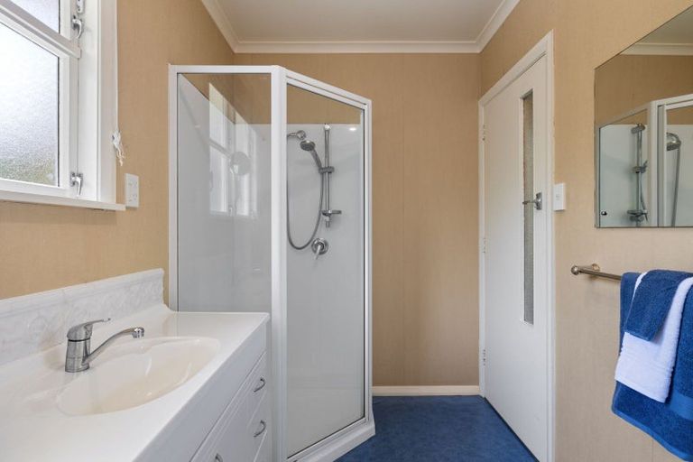 Photo of property in 23 Saint Albans Avenue, Hokowhitu, Palmerston North, 4410