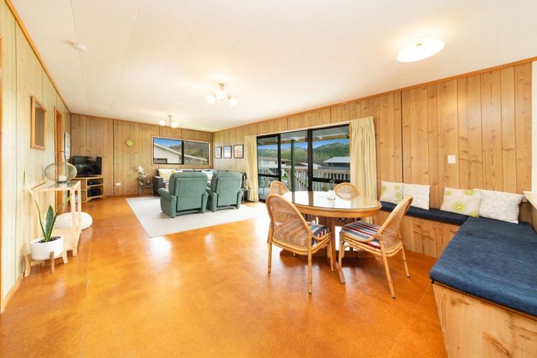 Photo of property in 16 Wharua Road, Oakura, Hikurangi, 0184