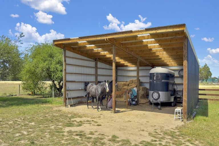 Photo of property in 70 Darnley Road, Glasnevin, Amberley, 7483