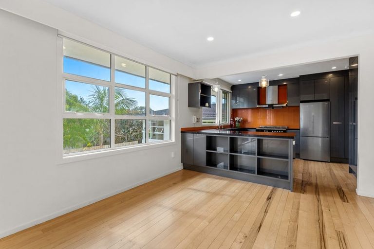 Photo of property in 1a Muritai Road, Milford, Auckland, 0620