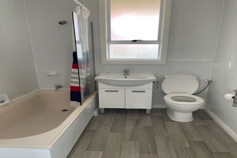 Photo of property in 19 Picardy Street, Maryhill, Dunedin, 9011