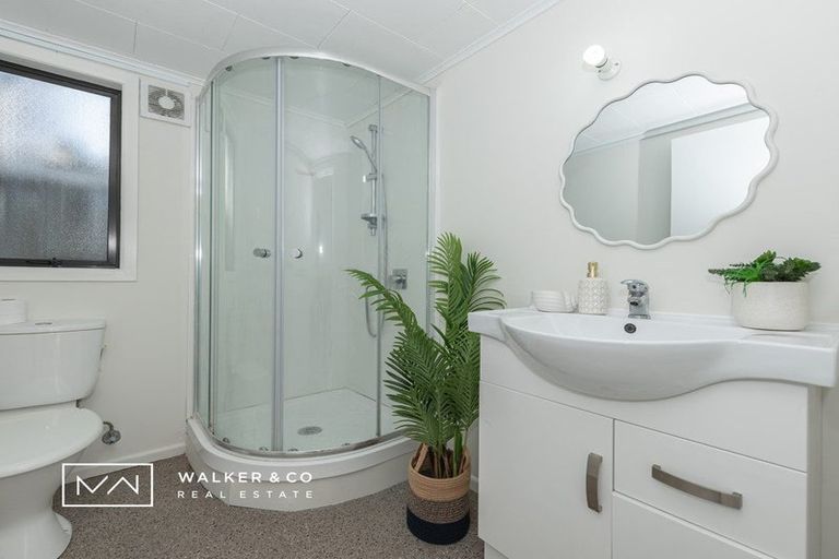 Photo of property in 21 Moonshine Road, Trentham, Upper Hutt, 5018