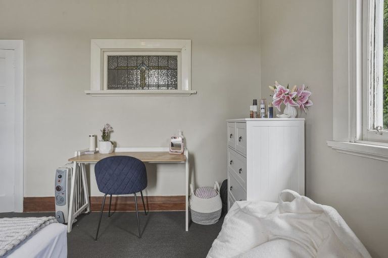 Photo of property in 18 Lachlan Avenue, North Dunedin, Dunedin, 9016