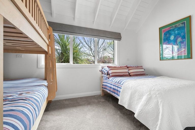 Photo of property in 3 Grey Street, Martinborough, 5711