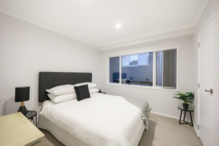 Photo of property in 29 Cavalli Road, Long Bay, Auckland, 0630
